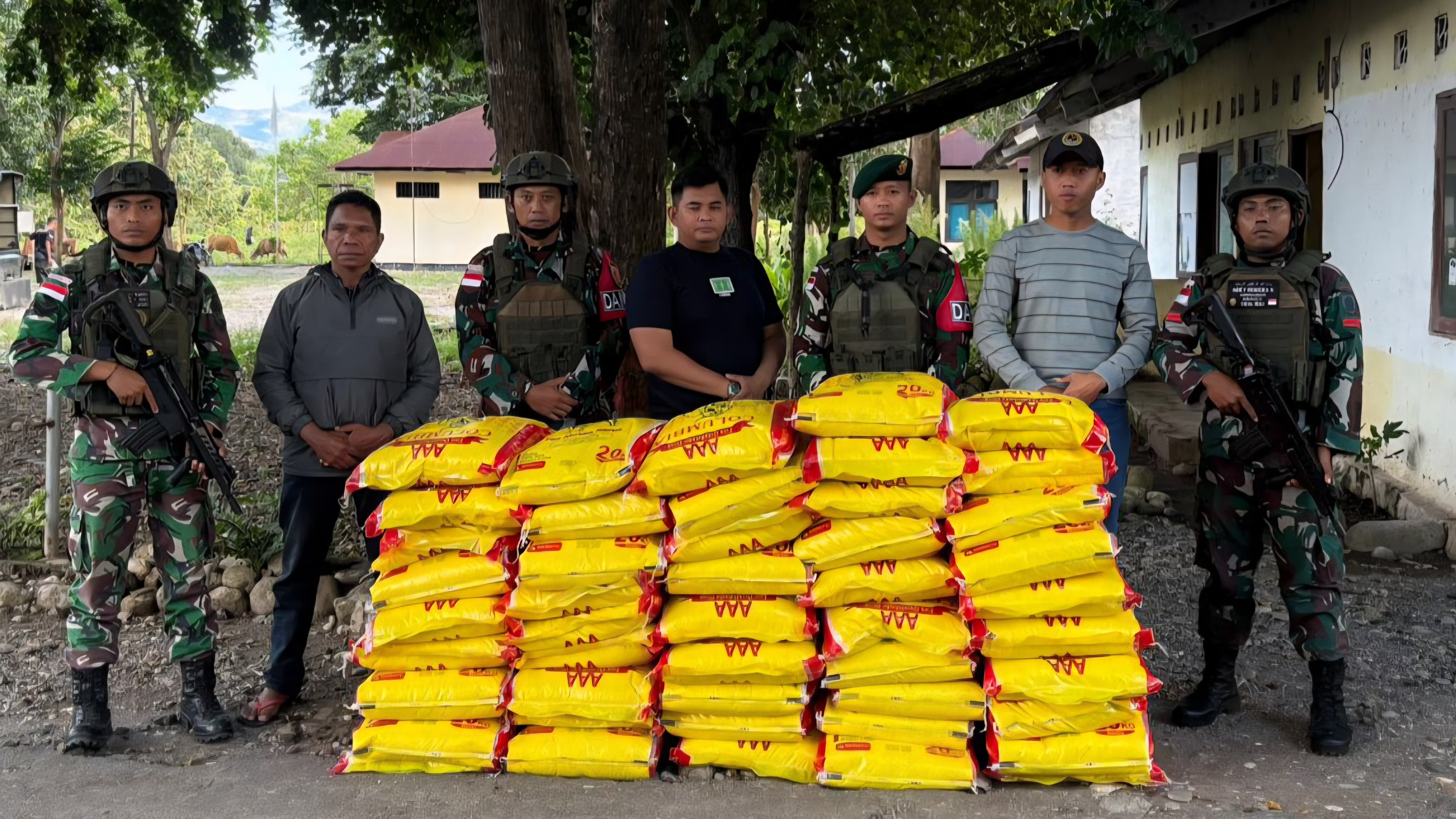 Yonarmed 12 Kostrad Tunjukkan Ketegasan, Gagalkan Penyelundupan Beras Lintas Negara
